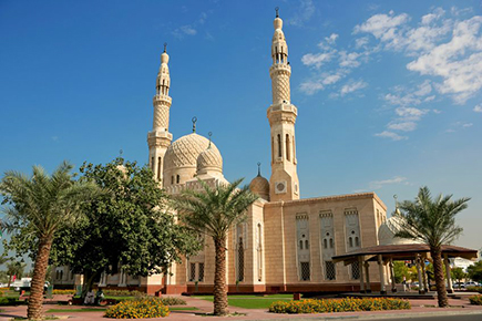 Mezquita de Jumeirah en Dubai, Emiratos Arabes Unidos.